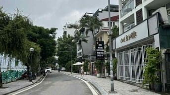 Bán nhà phố Quảng An 105m2, ô tô qua nhà, gần Hồ Tây, ở luôn