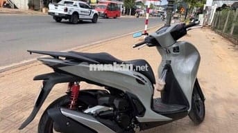 SH350i 2025 Xám Xi Măng. 1100km