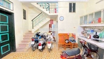 Bán đất kèm nhà 3 tầng Phố Tôn Đức Thắng Đống Đa