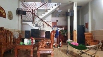 Chính chủ cho thuê nhà mặt tiền đường /Trần Văn Mười -Nguyễn Thị thử v