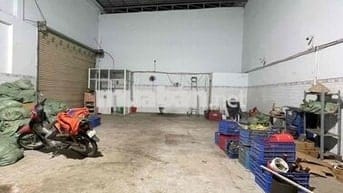 Kho mới cho thuê (9m x 16m) có sẵn 3 pha đường xe tải tới nơi