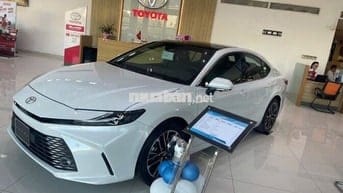 Toyota Camry 2025 2.5HEV TOP 1.377.000.000 vnđ