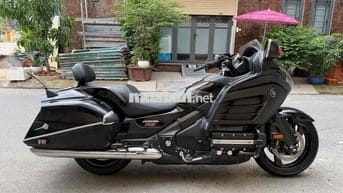 Honda GoldWing F6B bản Deluxe nhập Mỹ 2015