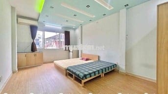 Căn hộ mini Cửa sổ lớn 32m2 kế chung cư Topaz Cao Lỗ Q8