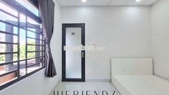 CĂN HỘ DỊCH VỤ CAO CẤP - FULL NỘI THẤT - CỬA SỔ TRỜI THOÁNG - GẦN AEON