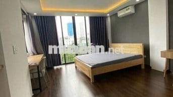 Căn hộ cao cấp, 90m2 2N1K, mặt hồ Ngọc Khánh, Ba Đình