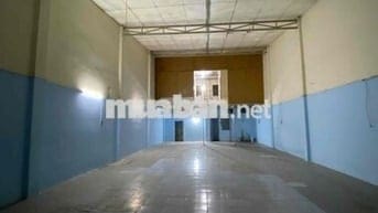 cho thuê kho xưởng 180m2 trần cao kiên cố