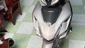 Winter X 2025 bản cao nhất, xe mua T6 997km