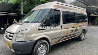 Ford Transit Van 6 chổ 850kg đi giờ cấm