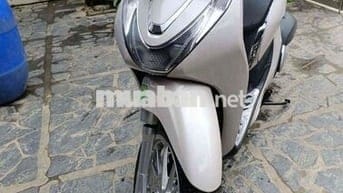 Xe SH mode Màu Kem 2021 mới 99%