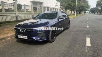 VinFast Lux A2.0 2020 2.0 AT - 100000 km