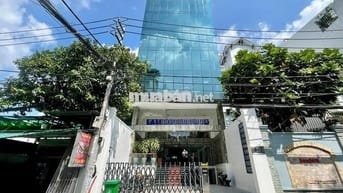 Cho thuê tòa nhà Trương Quốc Dung Phú Nhuận. Hầm 7 tầng giá ưu đãi.