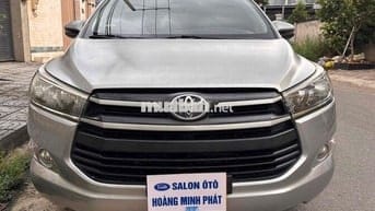 Toyota Innova 2019 2.0E - 115000 km