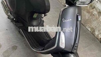 cần ra đi xe vespa sprint 2022