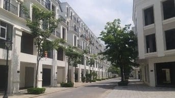 CẦN BÁN NHÀ 5 TẦNG LIỀN KỀ DỰ ÁN ĐÔNG DƯƠNG- ĐỨC THƯỢNG- HOÀI ĐỨC