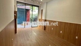 Bán nhà có dòng tiền sẵn_Nhà mới_5 Tầng_2 mặt hẻm thông_Gần Parcmall