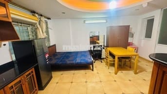 Cho thuê phòng khu Trung Sơn gần quận 7,8. DT: 35m2. Full Nội Thất .