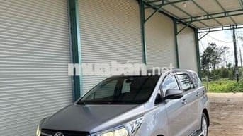 Toyota Innova 2018 2.0E - 100000 km