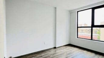 KẸT TIỀN KINH DOANH BÁN GẤP CĂN HỘ BCONS POLYGON 3PN