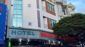 Bán Khách Sạn Mặt Tiền Đường Trần Nguyên Đán, P3, Bình thạnh, 42 phòng