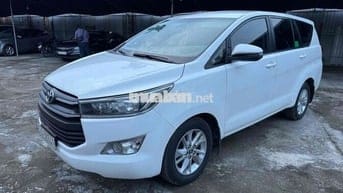 Toyota Innova 2018 2.0G - 120000 km
