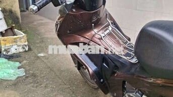 Cần đổi xe mới nên bán lại xe đang đi bình thường