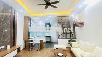 NHÀ XUÂN ĐỈNH,BẮC TỪ LIÊM - 38M2 4 TẦNG 3 NGỦ- 9,5 TỶ- SÁT PHỐ.