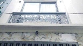 Bán nhà mới 4 Tầng  gần ngay đường Phan Xích Long, Q. PN