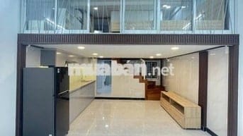 Cho thuê Chung cư 681 Nguyễn Trãi Quận 5, Lầu 1 80M2 Bancol rộng