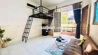 Duplex ban công-Tách bếp-Ngay cầu Chữ Y