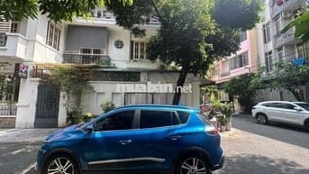 VinFast VFe34 2022 - 10871 km