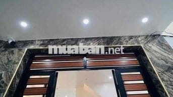 TOÀ CHDV VÕ CHÍ CÔNG- DT 56M2 x5 TẦNG THANG MÁY- 11 PHÒNG KK- ĐỦ PCCC