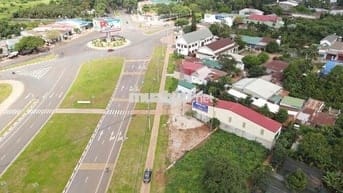 Mặt tiền Võ Nguyên Giáp - Vòng xoay sân bay