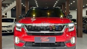 Kia Seltos 2023  - 11000 km