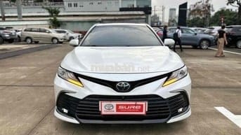 Toyota Camry 2022 2.5Q - Trắng ngọc trai HÃNG BH