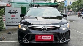 Camry 2017 2.0E Đen (Nội thất màu kem) - 118661 km