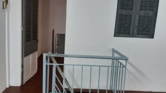 Cho thuê nhà nguyên căn,1 trệt,1 lầu,4x10m2, hẽm xe hơi