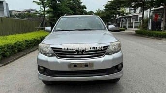 Toyota Fortuner 2013  bản 2.7V 4x2 AT