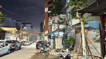 An Dương Vương – Ô Tô Tránh – 55 M – Đất – MT 4.5 M – Giá 16.7 Tỷ. 