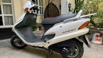 Gia đình bán xe Spacy Nhật nữ ít sử dụng