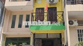 Bán nhà chính chủ - hẻm 2 xe tải Nguyễn Văn Thương, gần Pearl Plaza