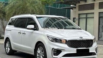 Kia Sedona 2019 Luxury D - 84000 km