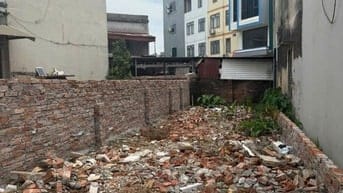 BÁN NGAY LÔ ĐẤT THỔ CƯ GIÁ 10TR/M2 NGAY SÁT KHU DU LỊCH VÀ BÃI TẮM , K