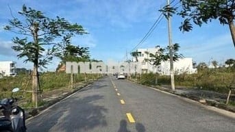 Rẻ nhất khu Đầm Sen 4,9x tỷ, 100m2 hướng Đông Nam, đẹp nhất phân khu