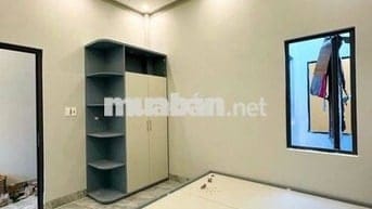 Nhà mới gân chợ tôn , diện tích 5x20 nội thất đầy đủ, đường 4m