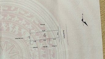 Bán đất thổ cư có sổ đỏ. Diện tích 61 m2: Chiều dài 15.2, chiều rộng 4