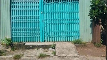 gấp !!! Cần bán lô đất tặng nhà c4 ở Bà điểm-Hóc Môn(70m2),giá 990tr