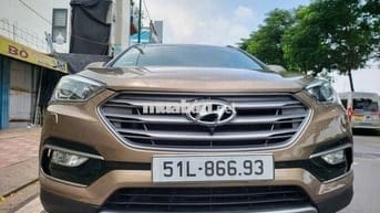 Hyundai Santafe 2017 2.4 AWD Nâu đất
