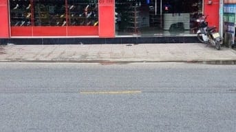 CẦN TIỀN BÁN GẤP NHÀ MẶT TIỀN TỈNH LỘ 8