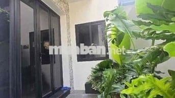 NHÀ MỚI TINH KHU LÕI SÀI ĐỒNG CẠNH CON PHỐ ẨM THỰC SẦM UẤT